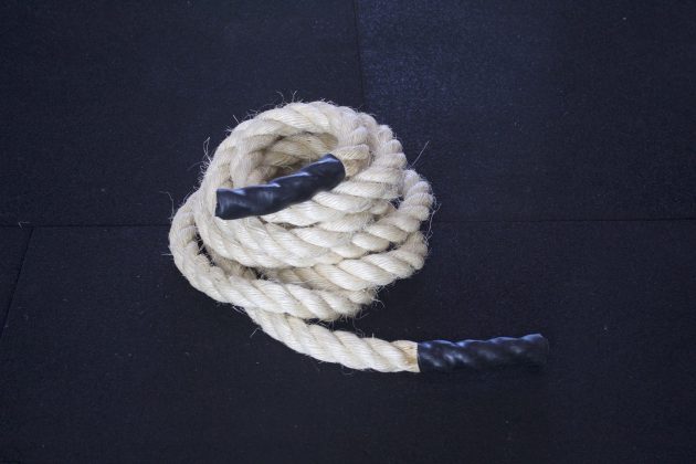 Corda Sisal 38mm - 6 metros + Fita de Fixação