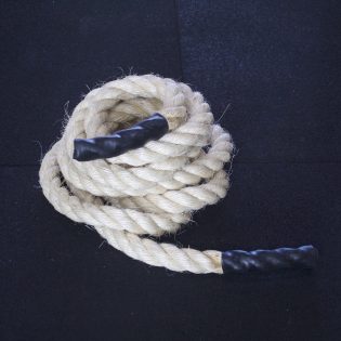 Corda Sisal 38mm - 4 metros + Ponteira Aço